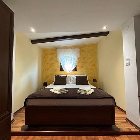 באניולה Apartment Kaucic מראה חיצוני תמונה