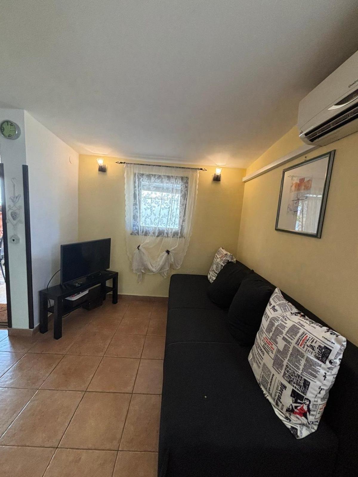 באניולה Apartment Kaucic מראה חיצוני תמונה