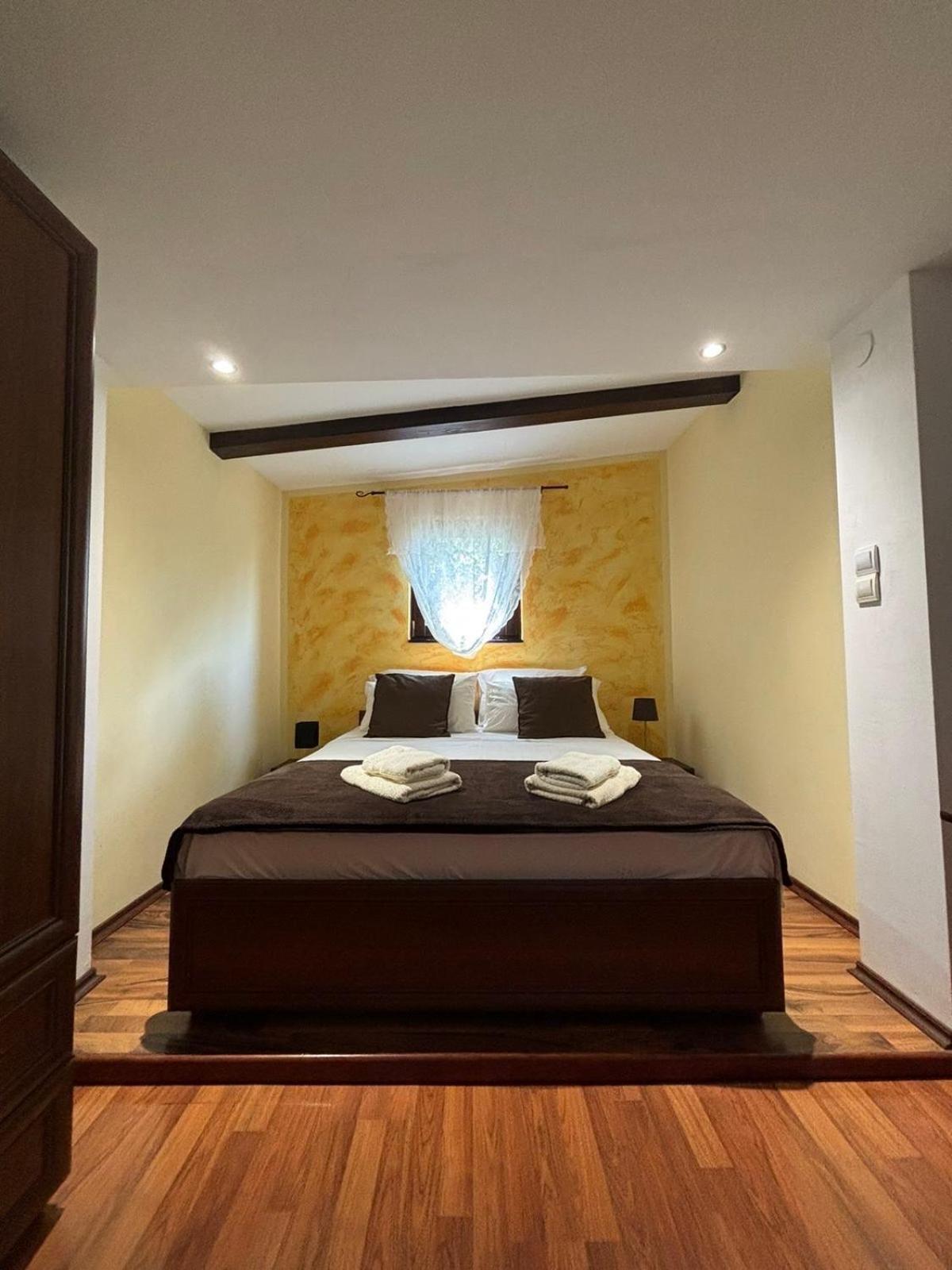 באניולה Apartment Kaucic מראה חיצוני תמונה