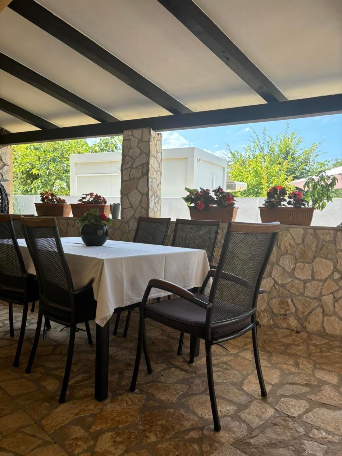 באניולה Apartment Kaucic מראה חיצוני תמונה